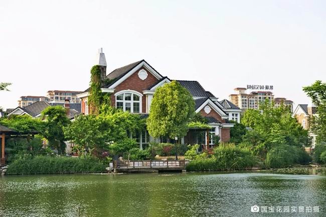 生涯在有湖的地方，，，，，，是对人生的浪漫私藏